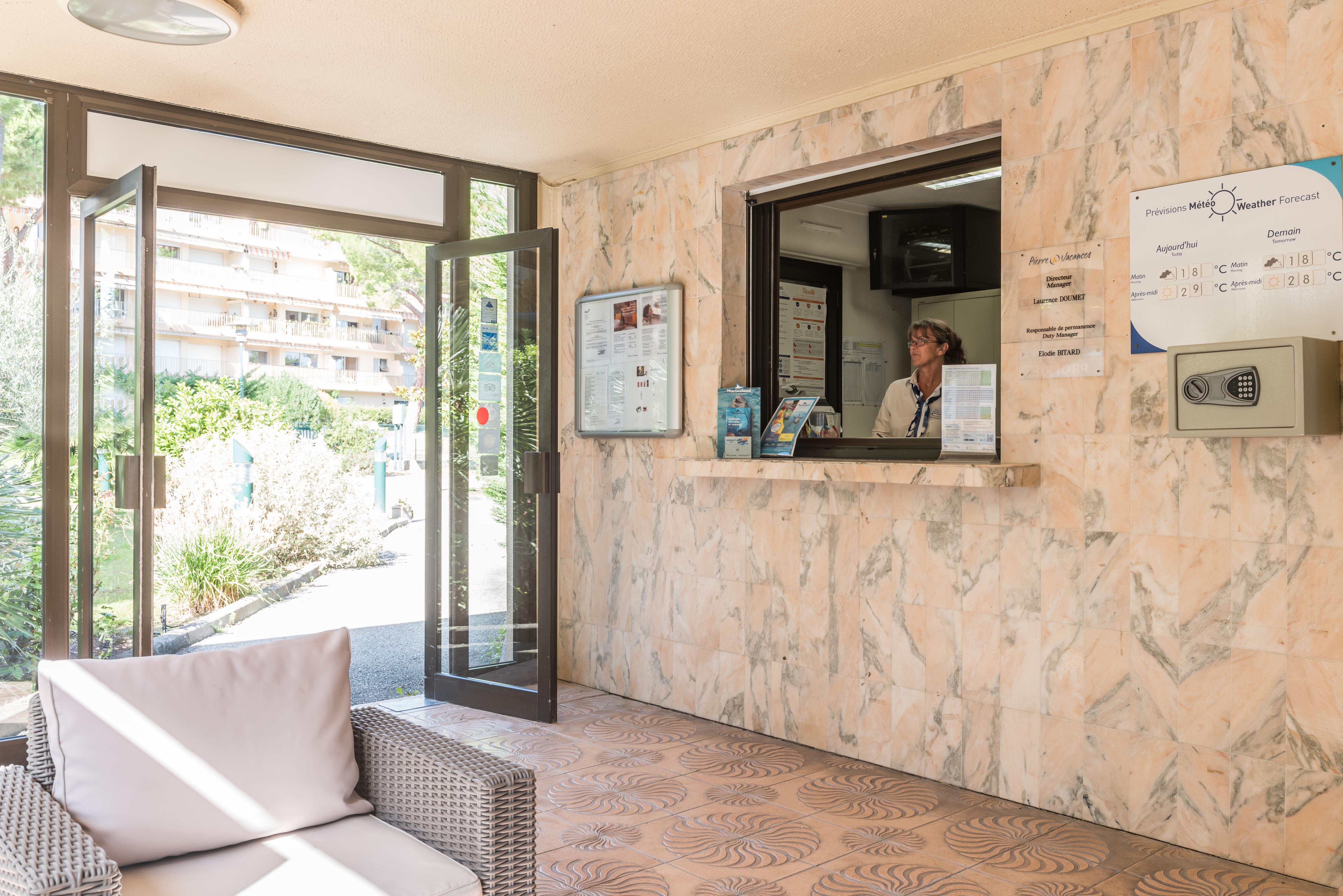 Residence Pierre & Vacances Les Jardins Ombrages Mandelieu La Napoule Ngoại thất bức ảnh
